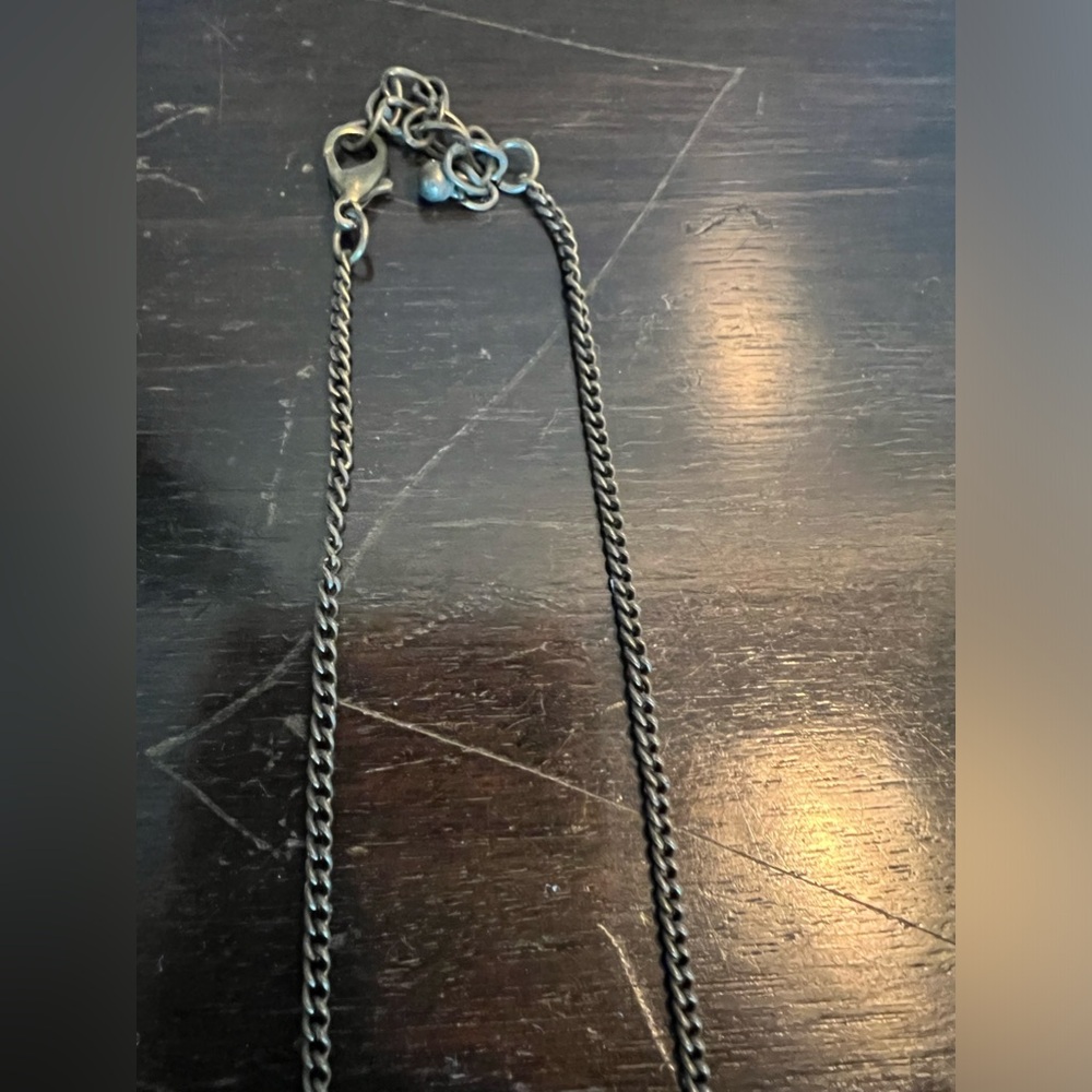 Necklaces - Picture 4 of 12